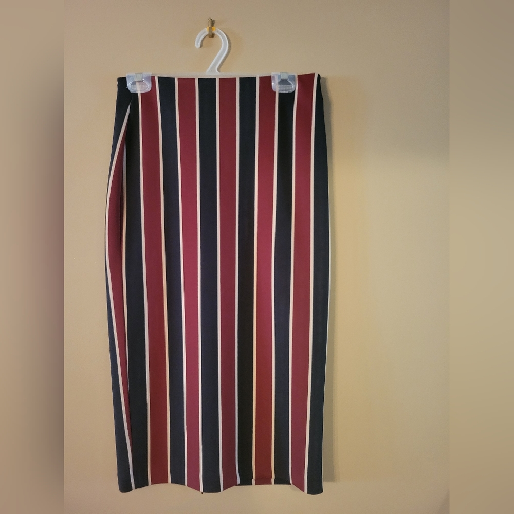 H&M Midi Skirt